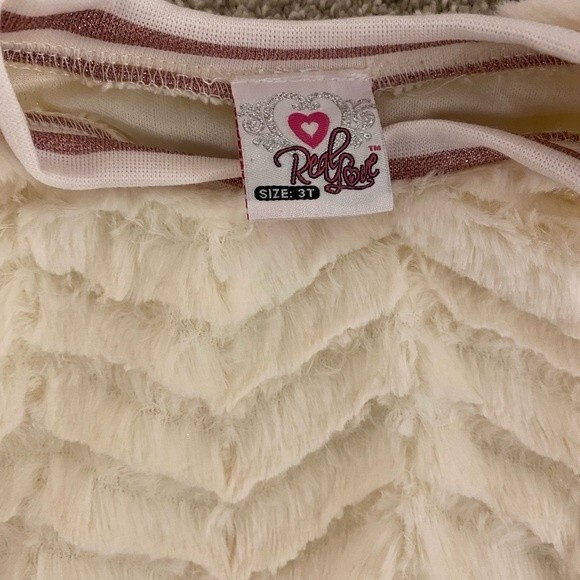 3T Unicorn Outfit - Picture 3 of 3